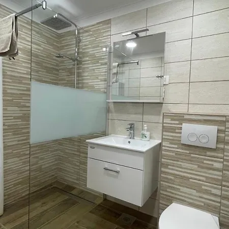 Apartment Lenny In Porec